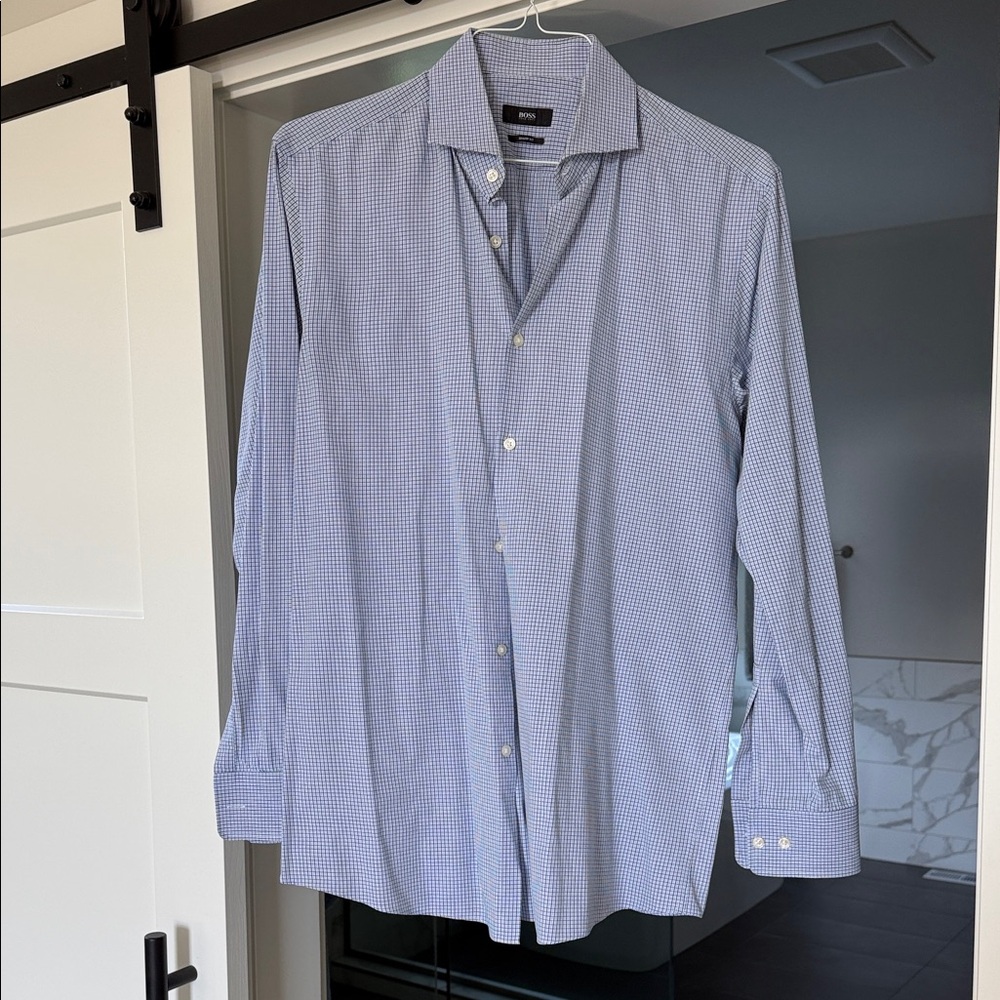 Boss Men's Blue Patterned Button Down Dress Shirt